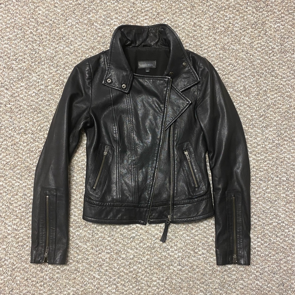 Mackage Kenya Leather Jacket from Aritzia size XS Great Condition